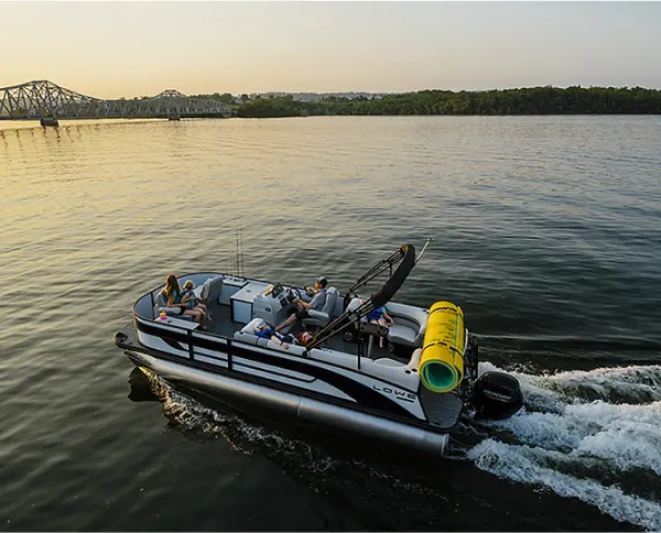 In Our Pontoon Model there is room for everyone.